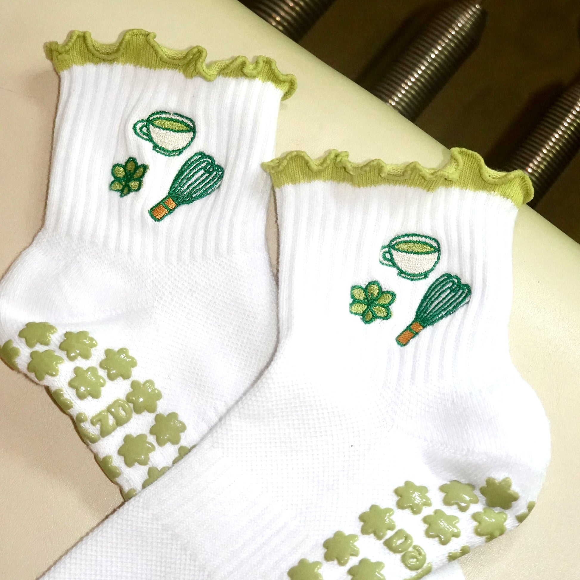 Matcha Grip Socks